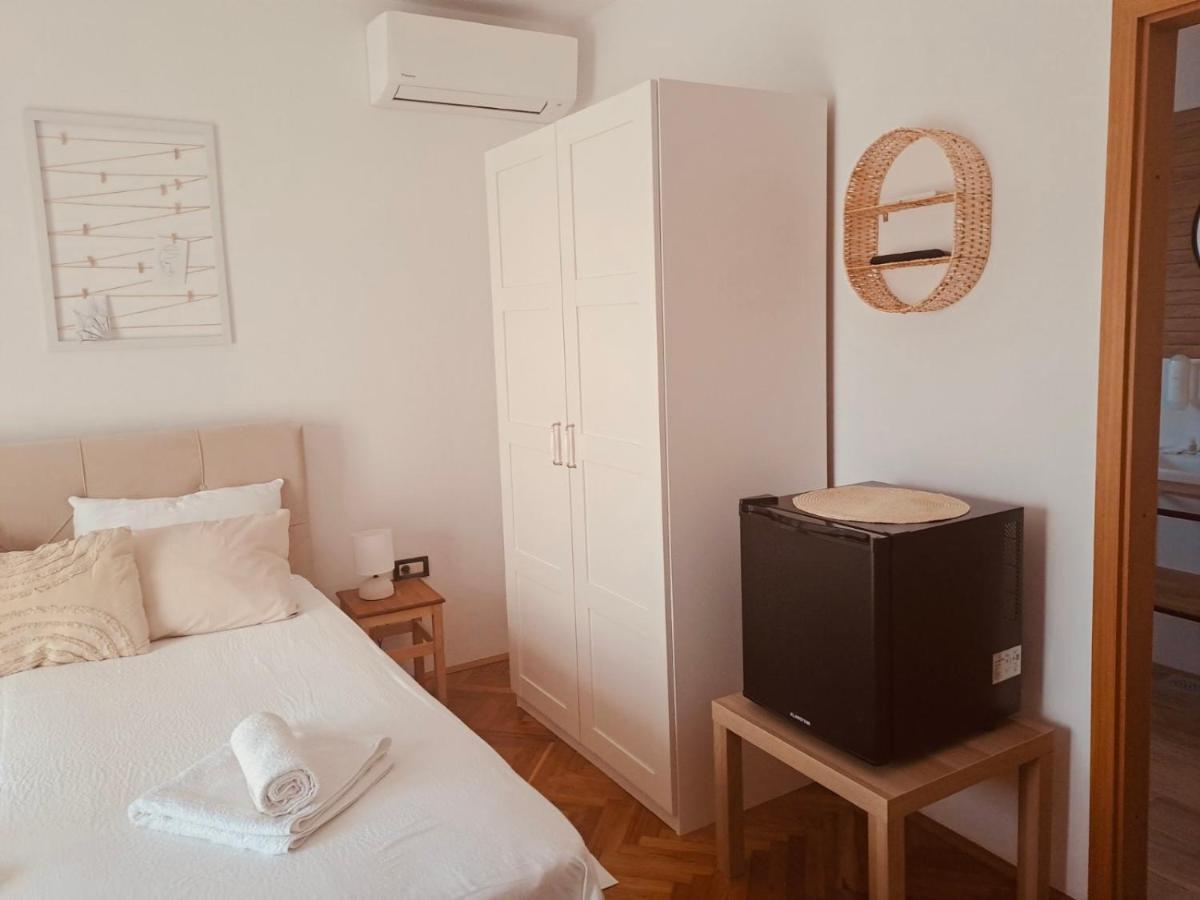 מלון רוביני Guests House Dali מראה חיצוני תמונה